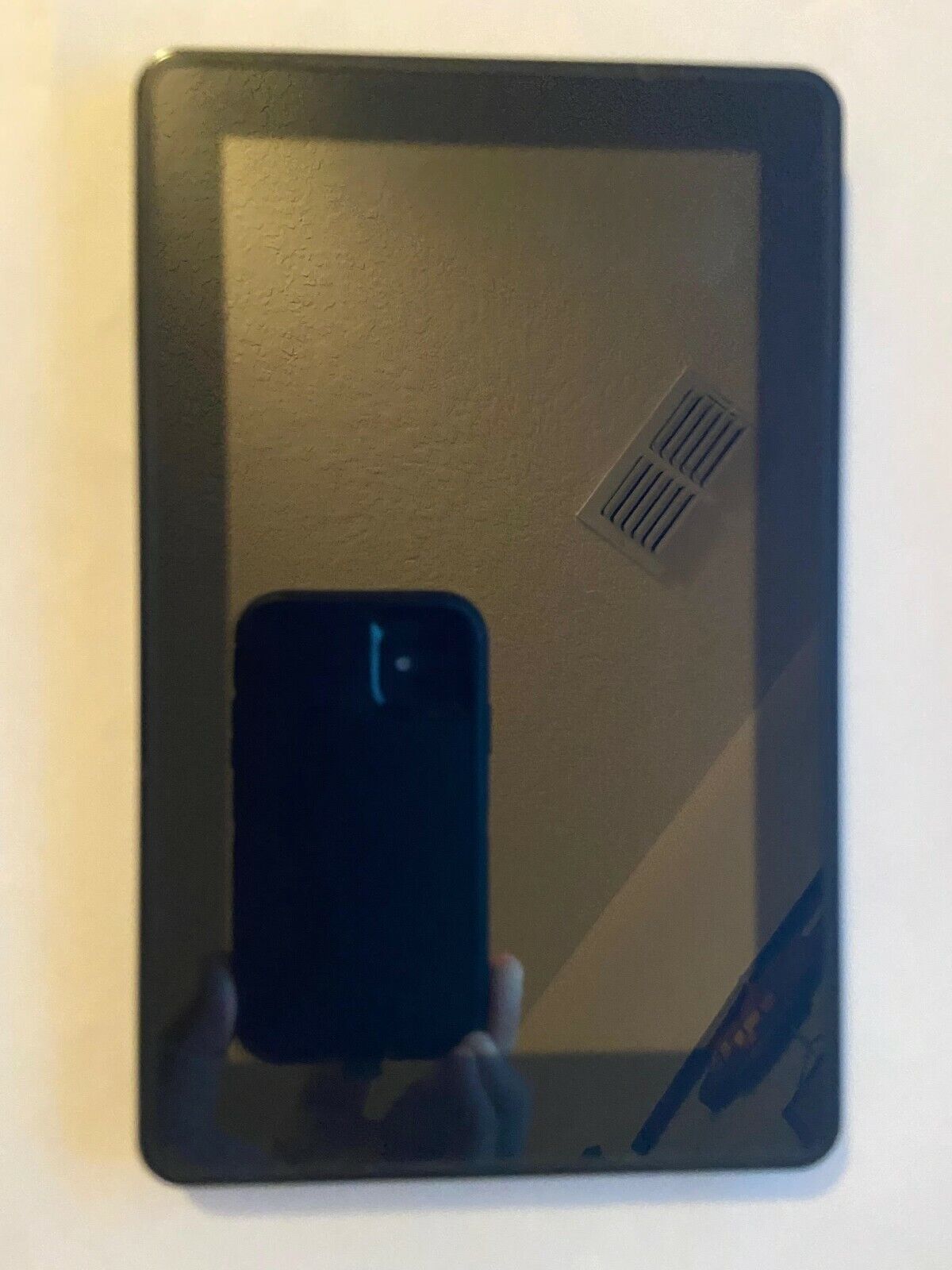 Choose Flip / Slider / Smart / Bar / Tablet / CDMA or GSM Phone.  For Parts Only