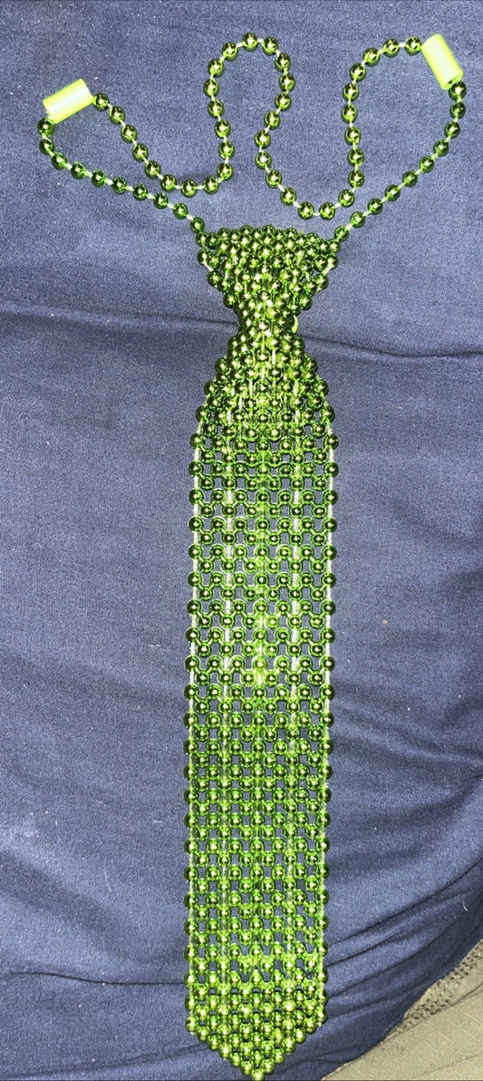 🍀Saint Patrick’s Day Beaded Green Tie Necklace 🍀