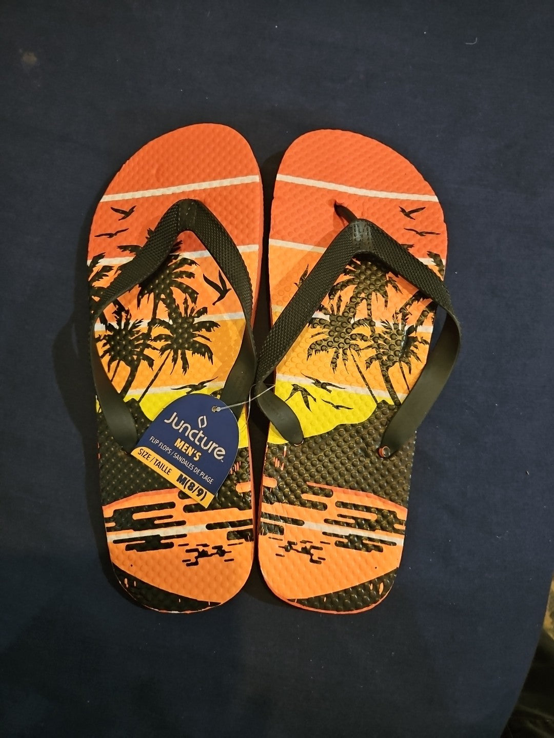 Juncture Men's Flip Flops Size 8/9 - Brand New