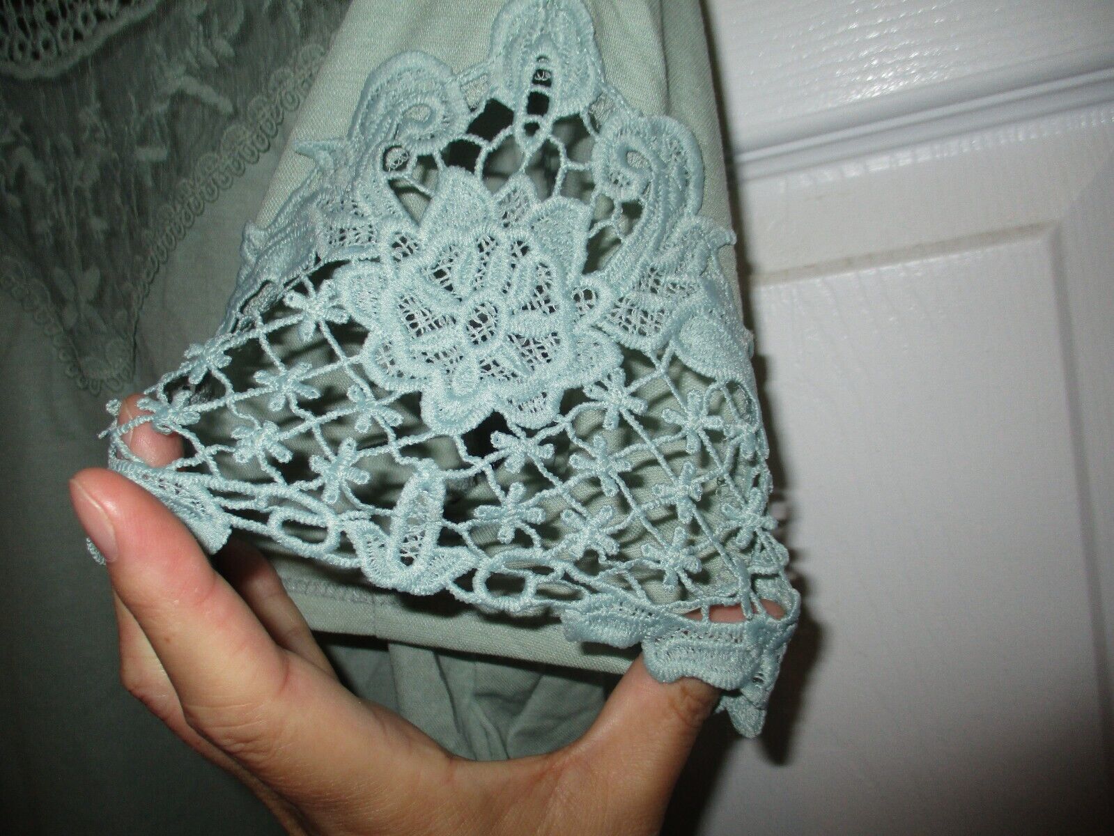 Hailey & Co Mint Green Blouse with Lace Small NEW