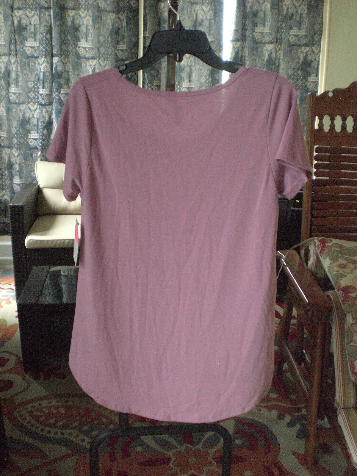LuLaRoe Classic T Shirt Top Blouse Hi Lo Tunic Mauve Pink Solid SMALLNWT