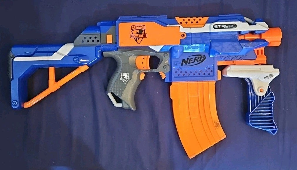 Nerf Stryfe N-Strike Elite Motorized Blaster W/ Removable Stock And Grip. Tested