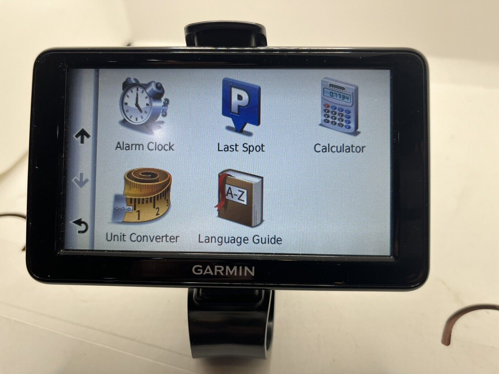 Garmin Nuvi 2555 Touchscreen GPS with US & Canada 2024 Maps & 32GB BUNDLE