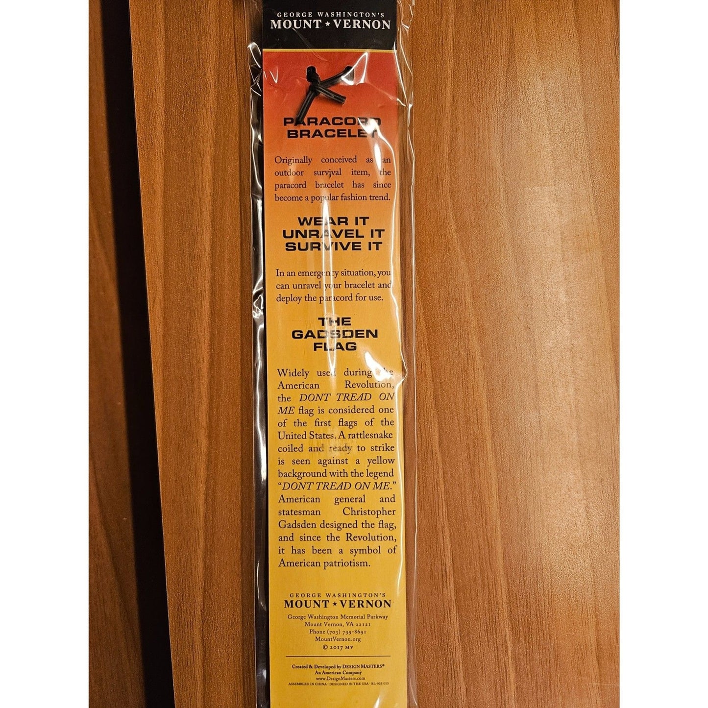 "Don't Tread On Me" - Paracord Survival Bracelet - Mount Vernon - Factory Sealed