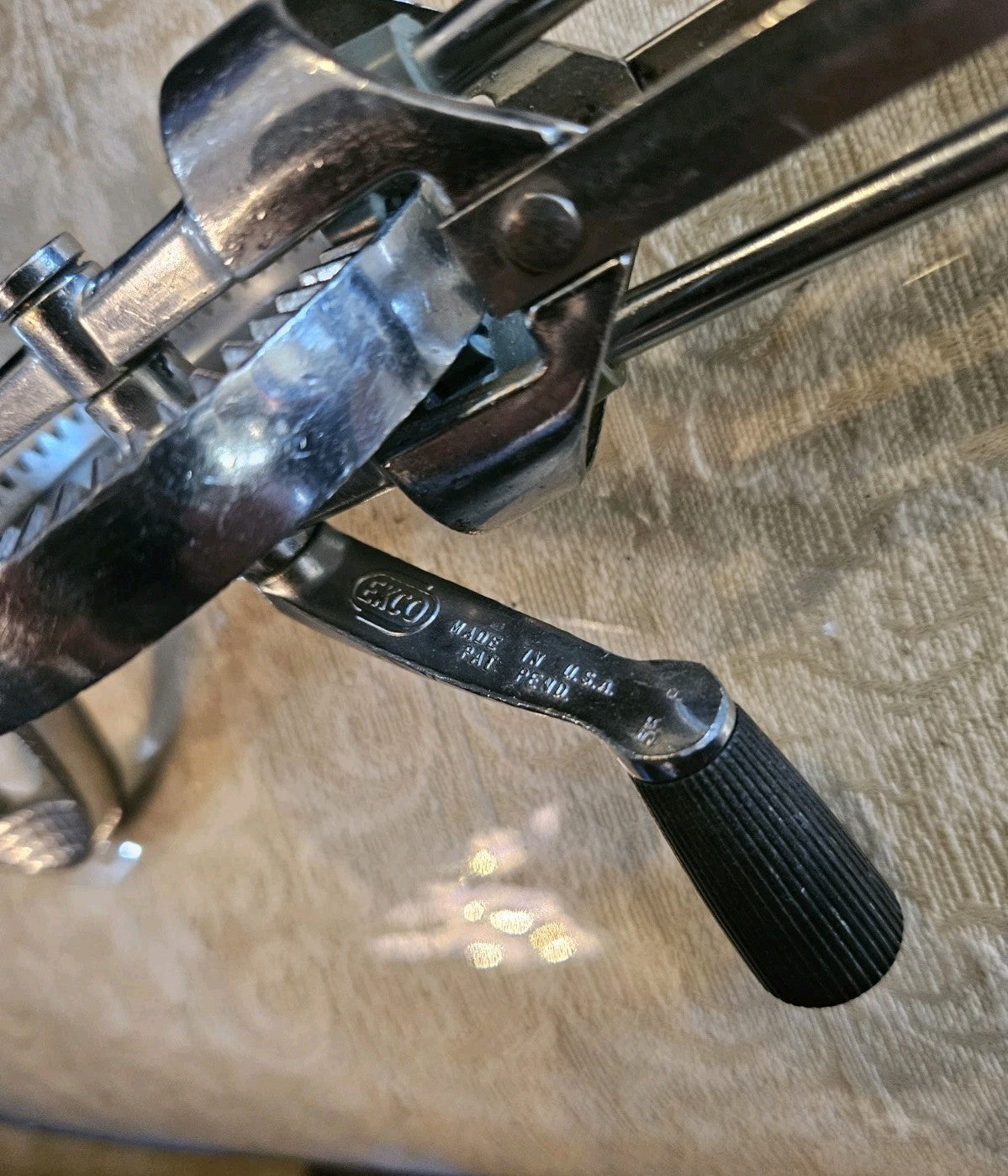 EKCO Flint Hand Mixer 1946-1952 Vintage/Rare. All Stainless + "Arrow" Logo