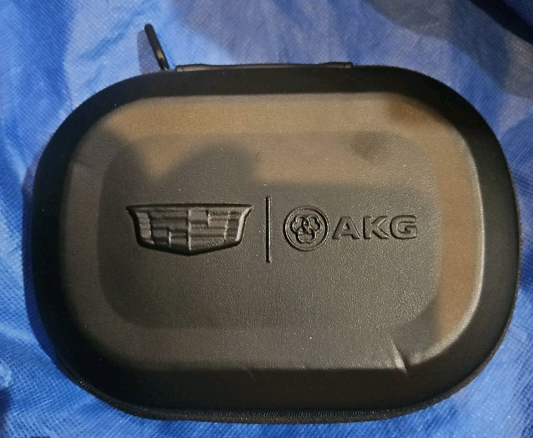 Cadilac AKG Zip Case 7.5" X 5.5" X 2"