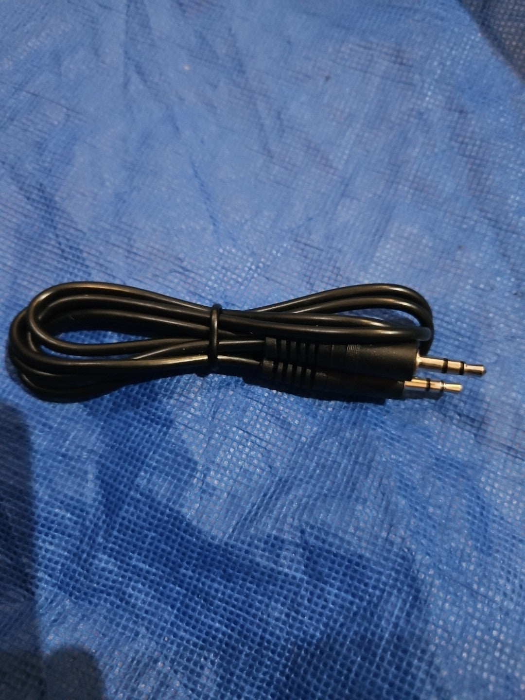 3.5mm Male To Male Aux Stereo Audio Cable 2 Feet Length