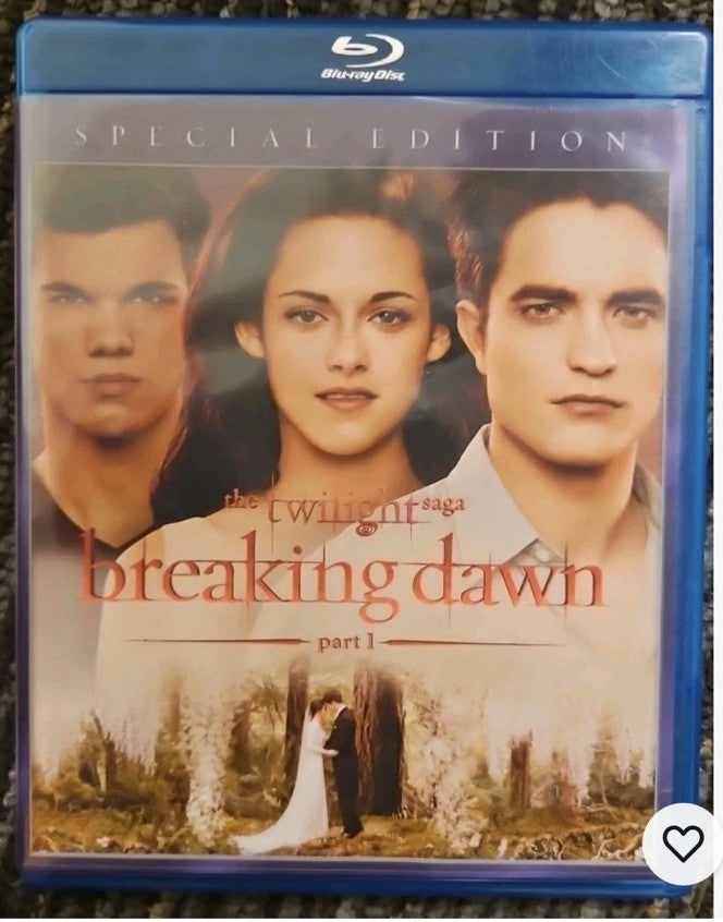 The Twilight Saga: 5-Movie Collection (Bluray) Individually Packaged. No Dowload