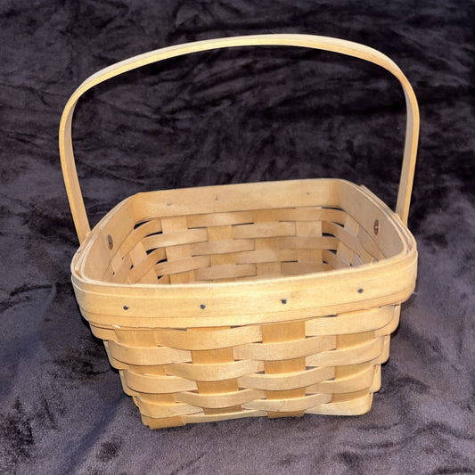 Longaberger Basket 9” x 5” with Handle