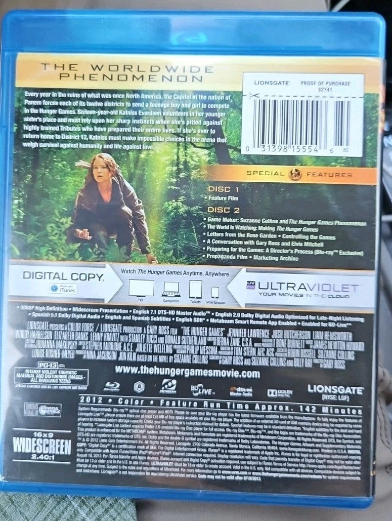 The Hunger Games (Blu-ray, 2012) Brand new sealed no digital download