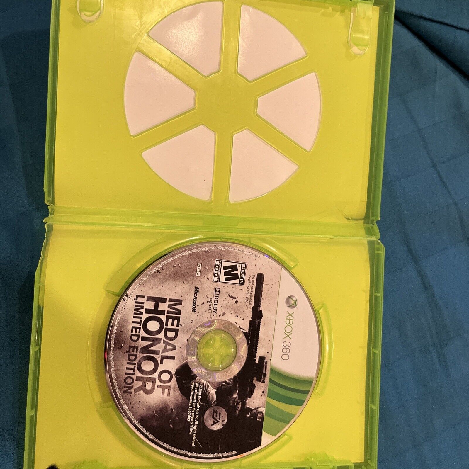Medal of Honor -- Limited Edition (Microsoft Xbox 360, 2010)