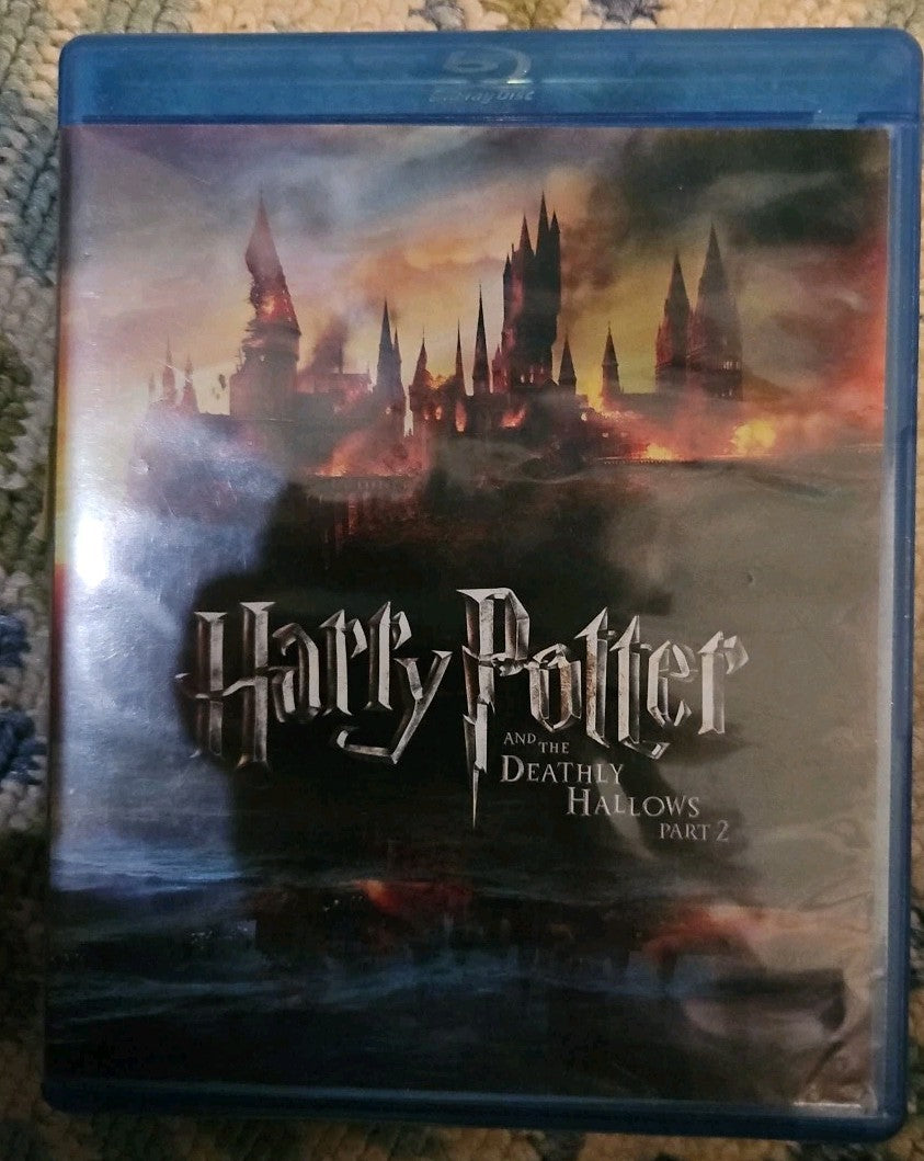 Harry Potter & Deathly Hallows Part 2 (DVD).  NO BLURAY. tested