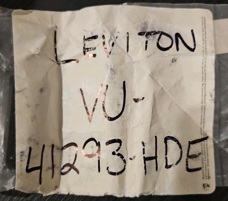 Leviton 41293-HDE 1 Unit High MOS HD15 Video Connector Feedthrough, Black NEW