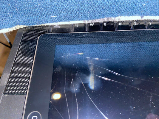 Apple iPad 2 16GB, Wi-Fi, 9.7in - White - !! For Pars Only !!