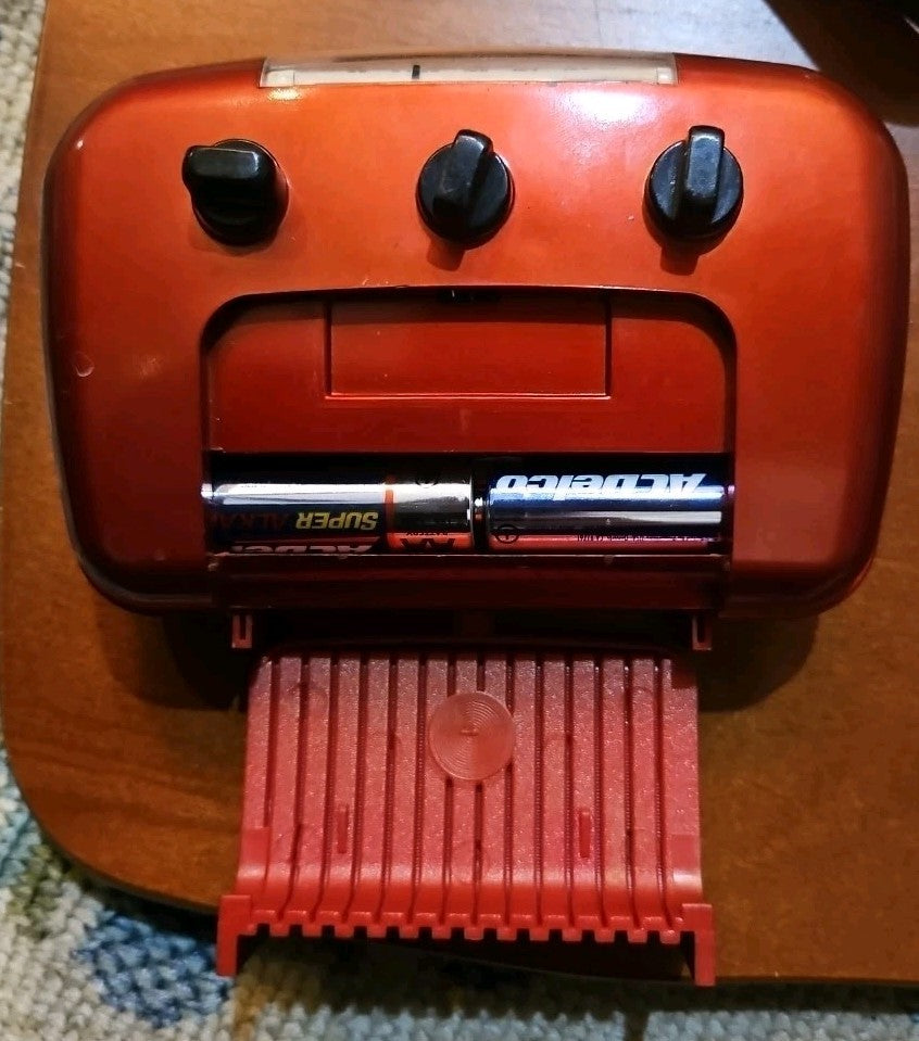 Altona Mini Retro AM/FM Hi-Fi Radio - Tested.  Works