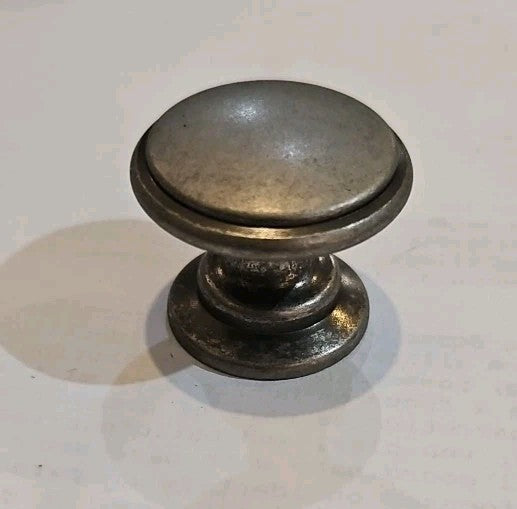 1-1/8 " Round Drawer Knob. Combined Dhipping Discounts