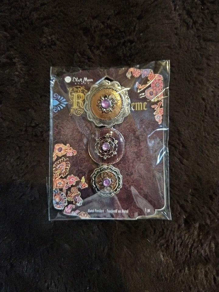 Blue Moon Beads 3" 3 Tier Pendant