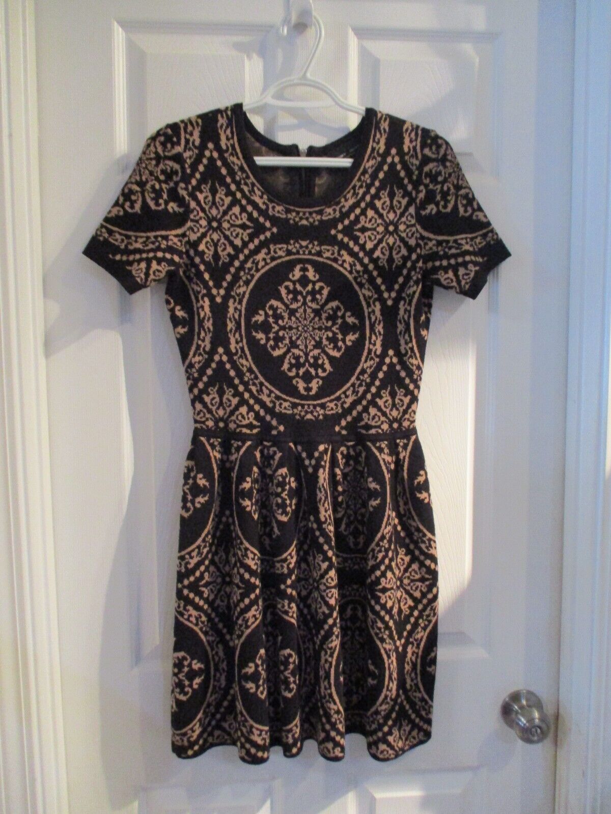 Romeo + Juliet Couture Black Knit Dress MEDIUM