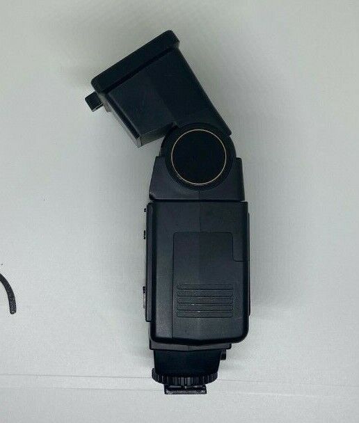 Sunpak Auto Zoom 333 Thyristor Flash