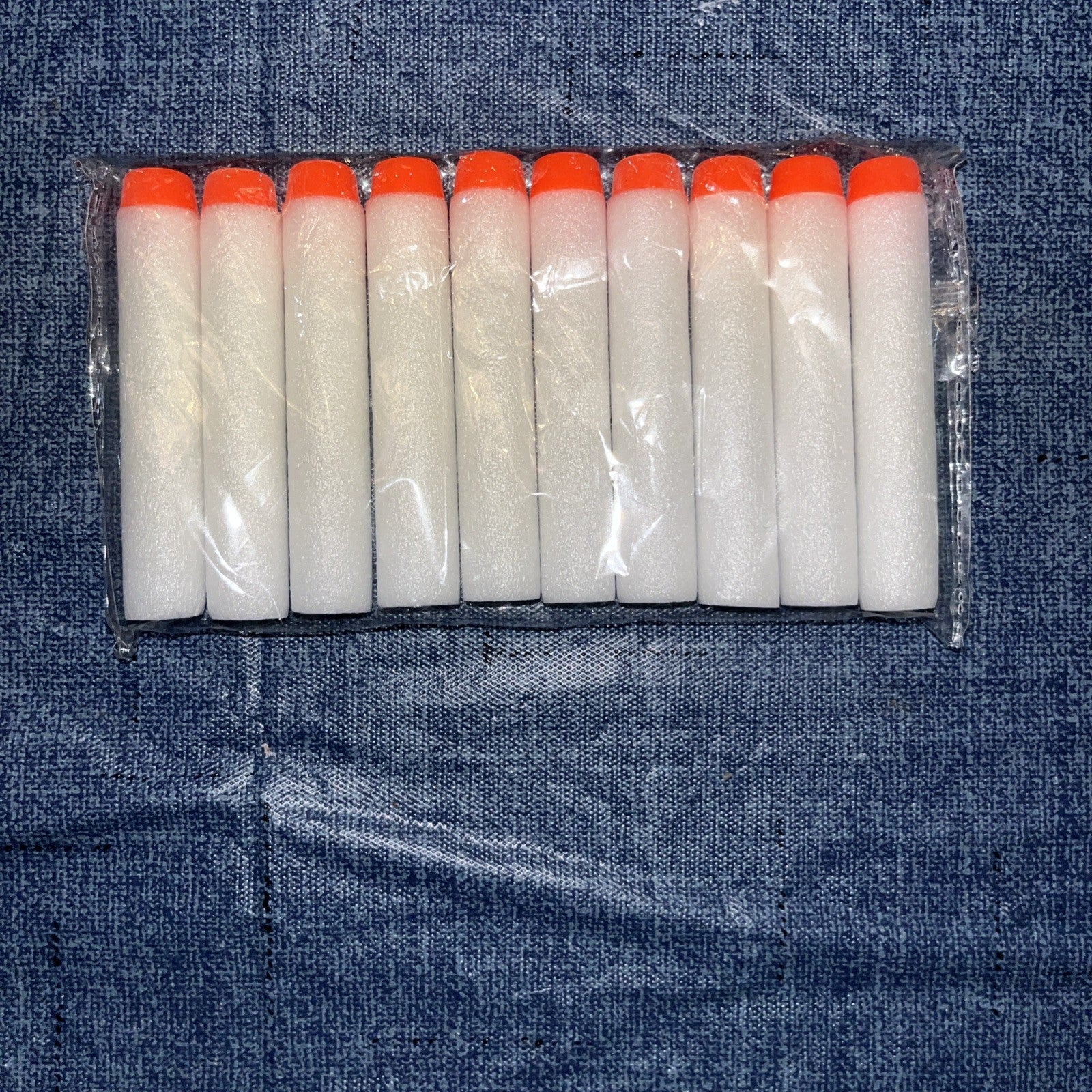 Nerf Zombie Strike Nail biter W/ Muzzle Suppressor and Folding Stock W/10 Darts