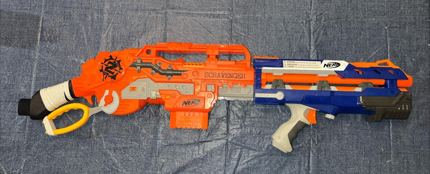 Nerf Zombie Strike Scavenger w/Elite N-Strike + 2-Mags
