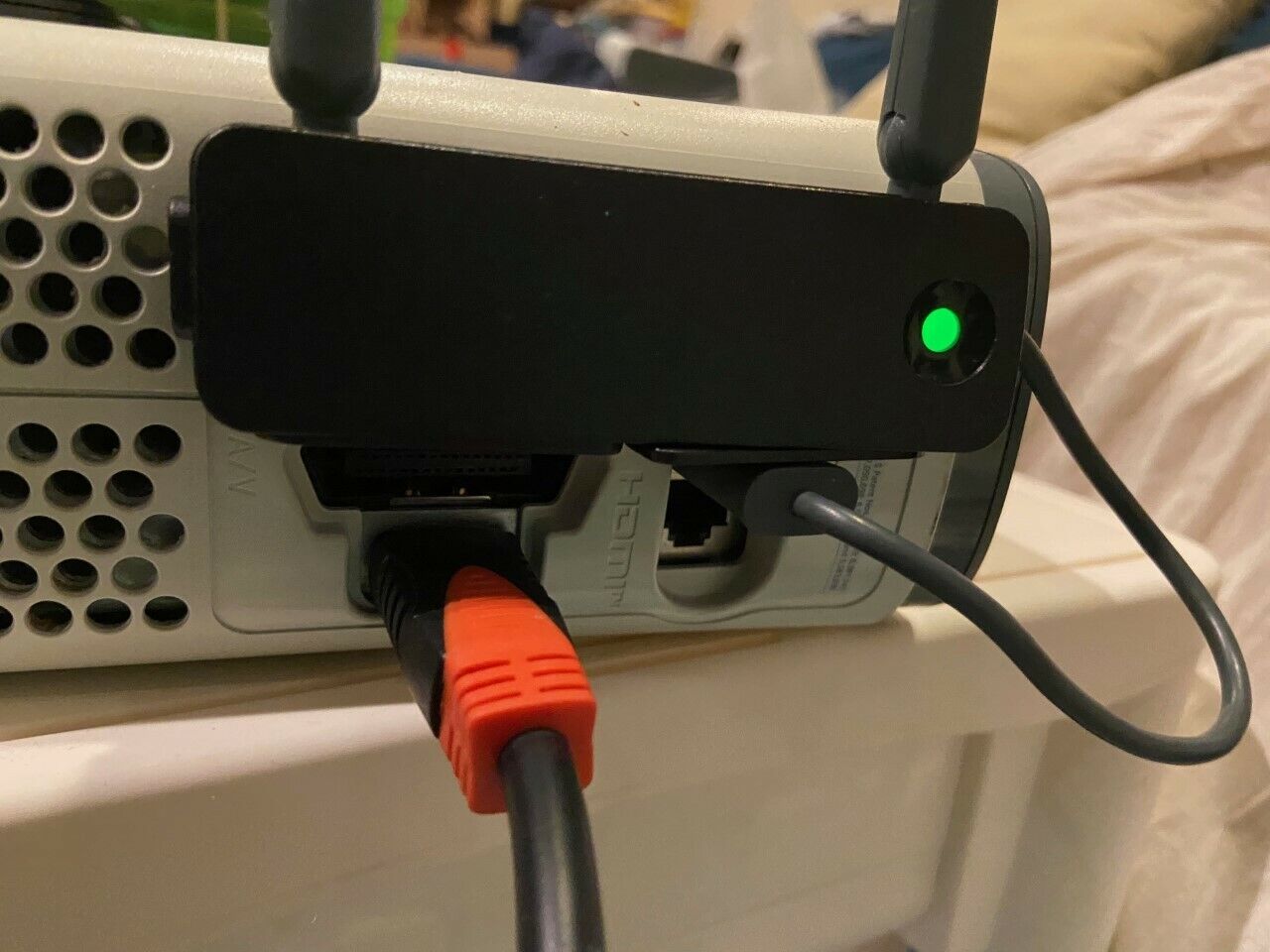 XBOX 360 60GB  +Kinect +2 Wireless Controllers +15 Games +Remote +Wifi Adapter