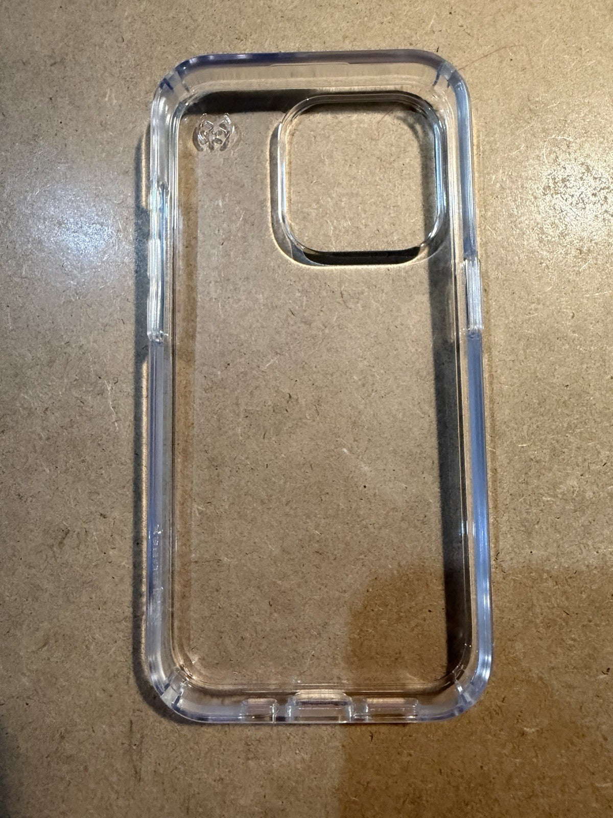 Speck Apple iPhone 15 Pro Presidio Perfect Clear Case