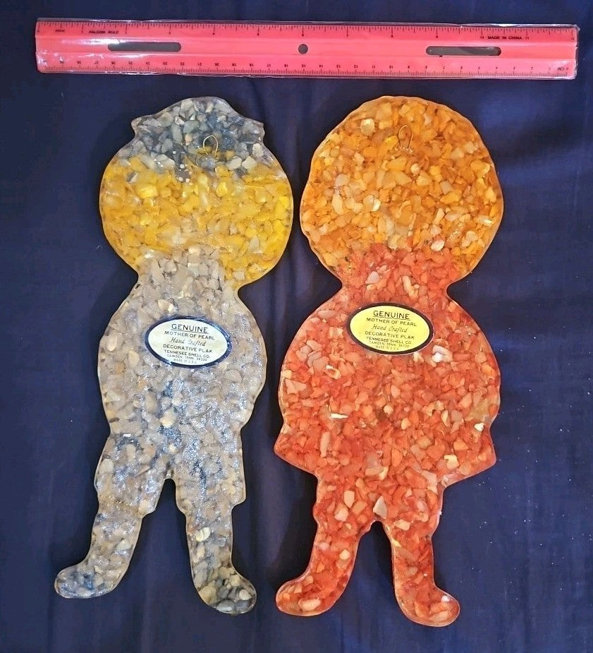 Tennessee Shell Co. vintage Mother of Pearl Raggedy Ann & Andy