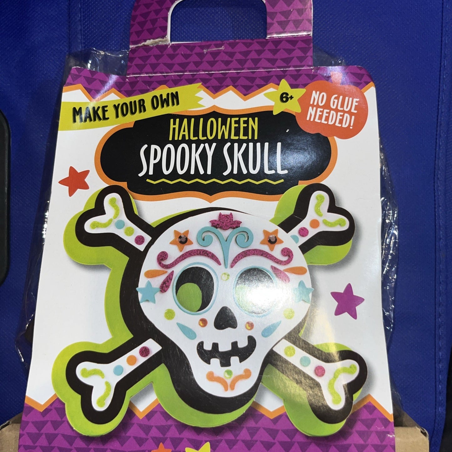 Darice Make Your Own Halloween Spooky Skull Decoration Display - New