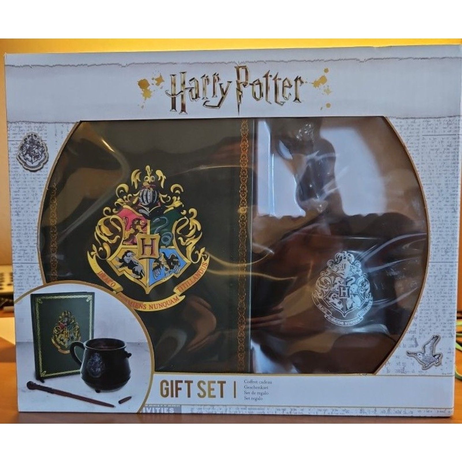 Harry Potter Gift Set 1: Notebook, Mug and Wand - Open Box