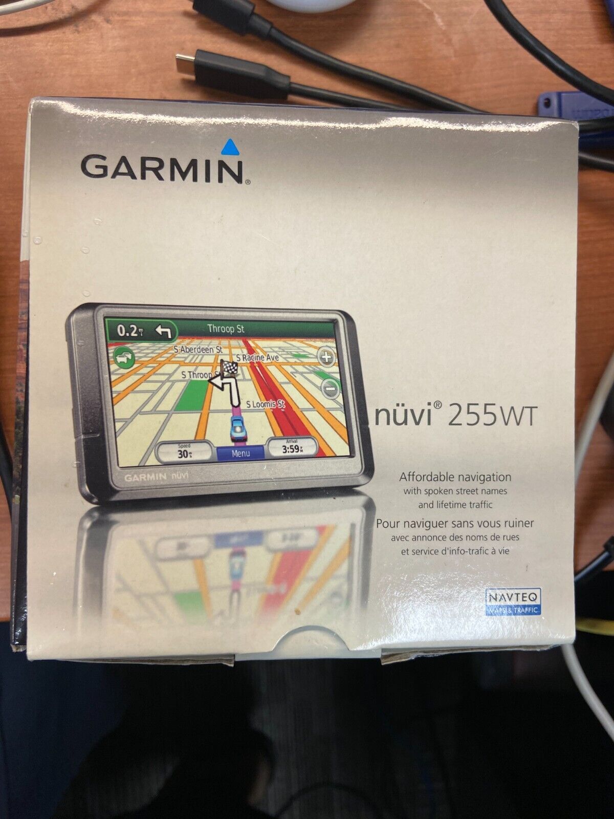 Garmin Nuvi 255W 4.3" GPS Navi Bundle 32GB Data/Charger + Mount & Box 2022 Maps