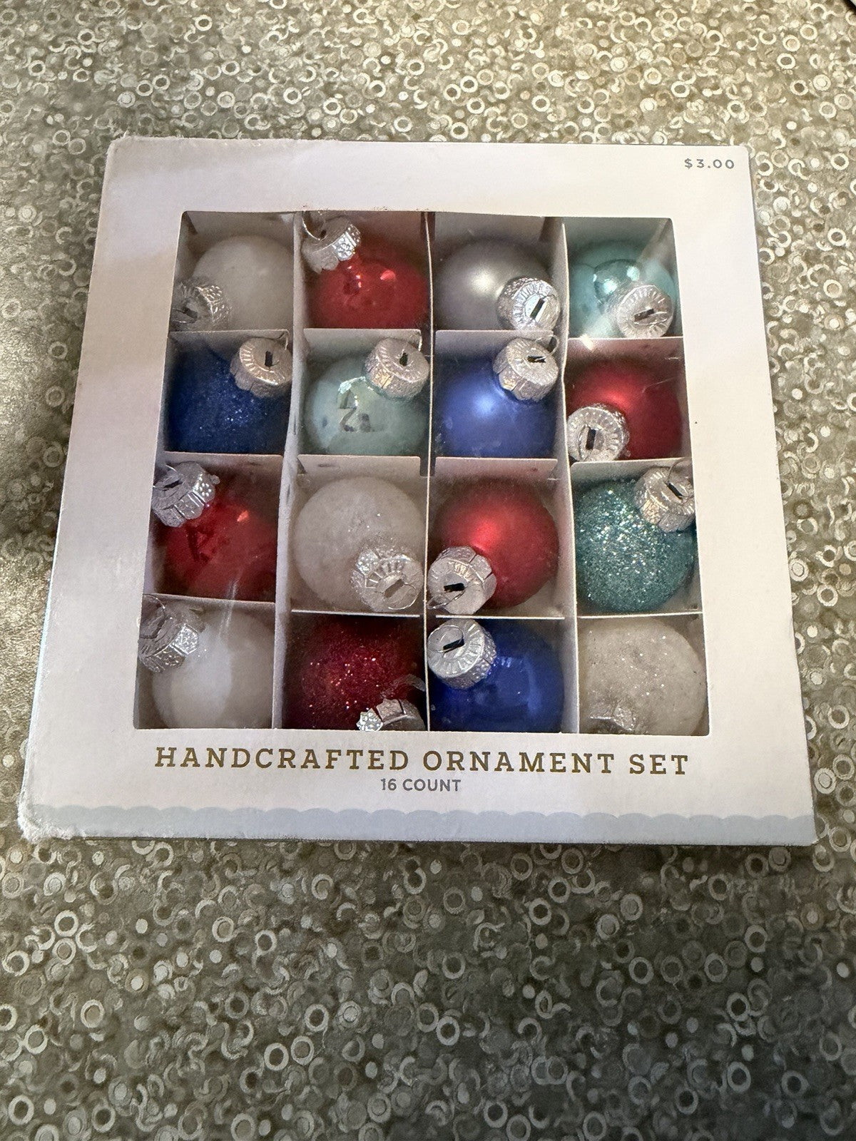 Ornaments Bulb Mini 16 Count Wondershop