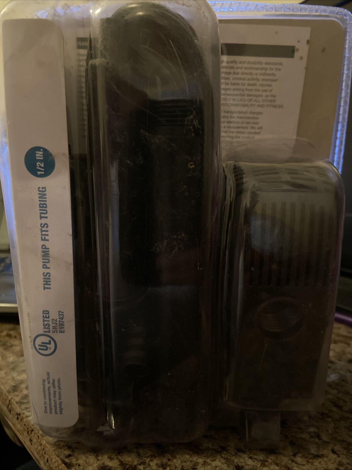 Creek Stone 264 GPH SUBMERSIBLE FOUNTAIN POND PUMP 63313 Never Used, Open Box