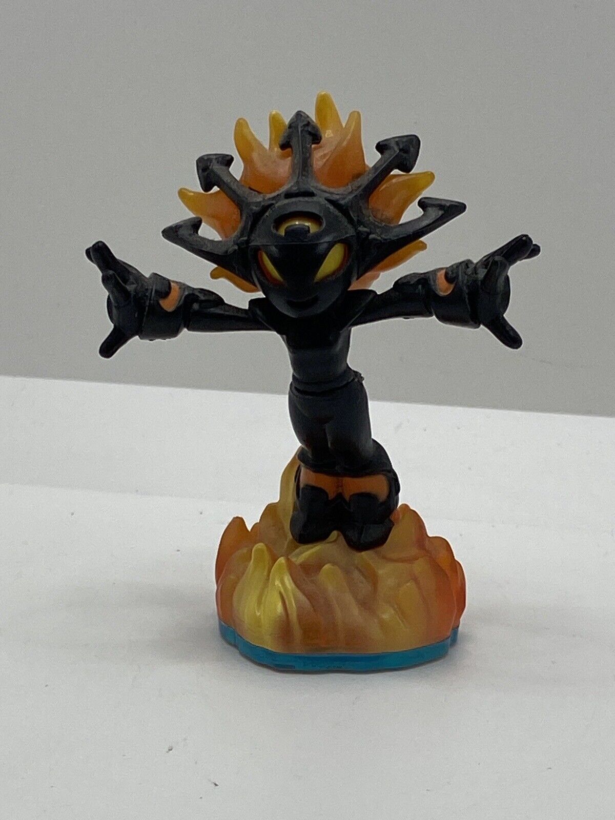 Skylanders Smolderdash