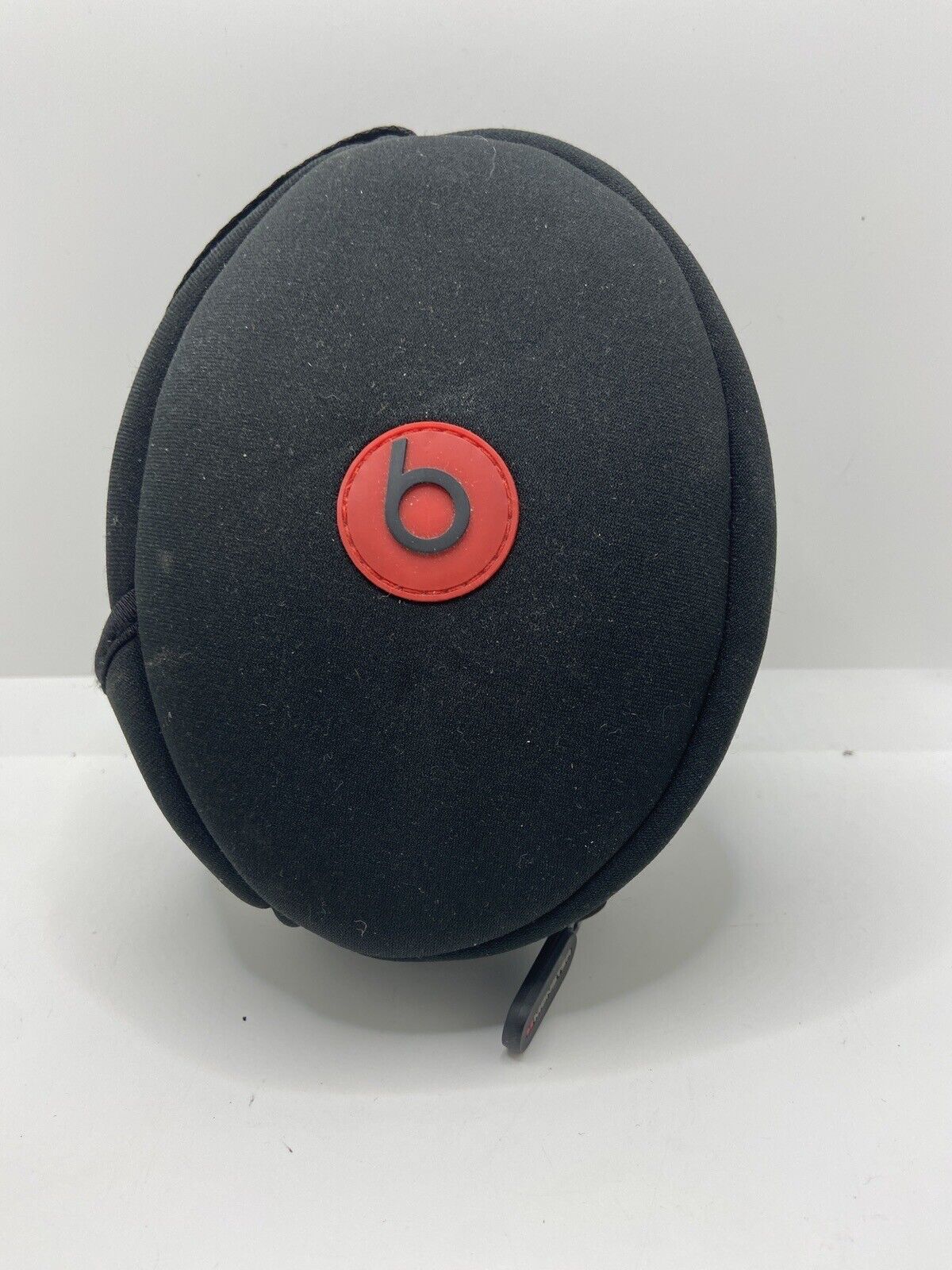 Beats by Dr. Dre BTLOEHCBR-SC17-2-RF Zipper Case - Black