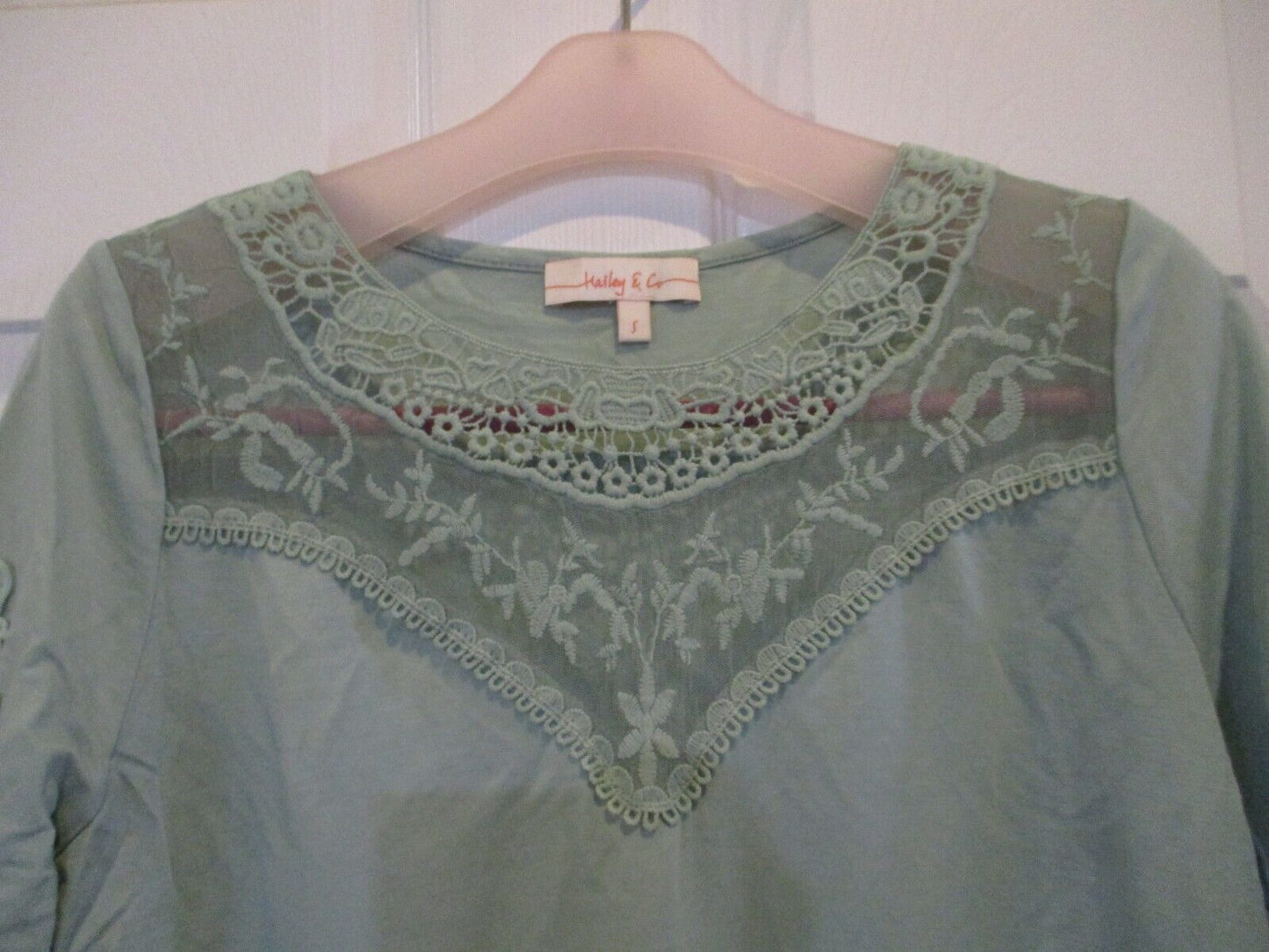 Hailey & Co Mint Green Blouse with Lace Small NEW