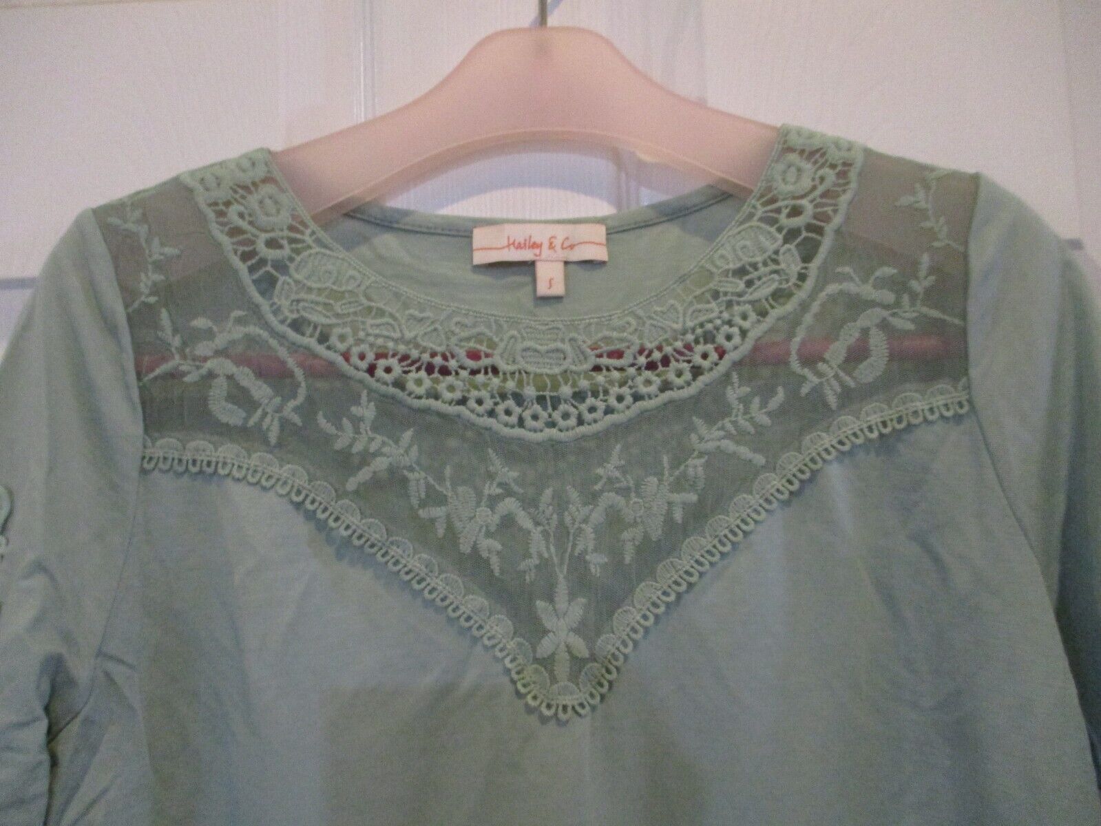 Hailey & Co Mint Green Blouse with Lace Small NEW