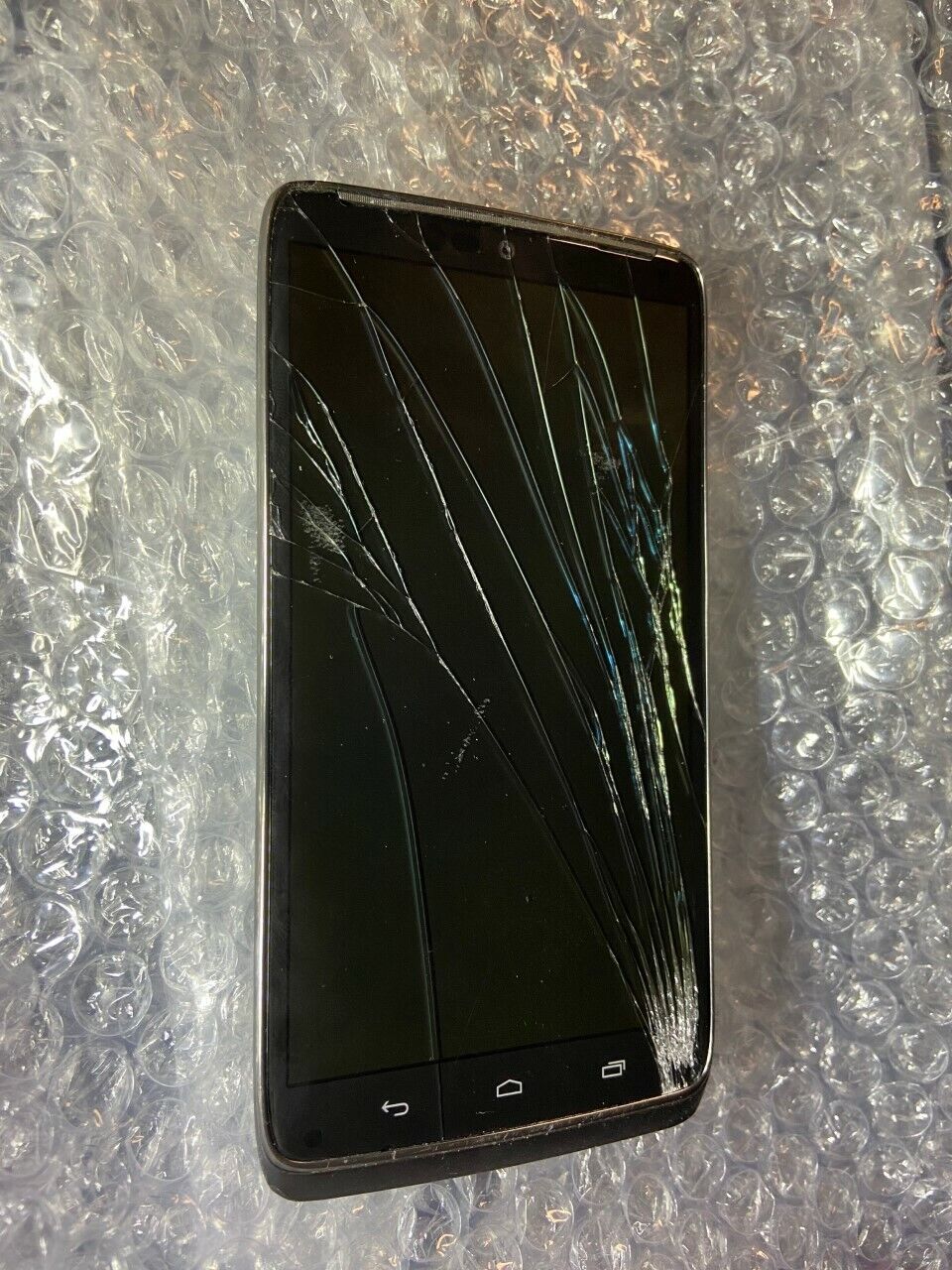 Choose Flip / Slider / Smart / Bar / Tablet / CDMA or GSM Phone.  For Parts Only