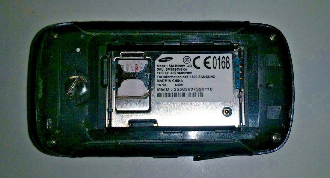  Samsung Convoy 4 B690 - Black (Verizon) Flip Cell Phone !!FOR PARTS ONLY!!