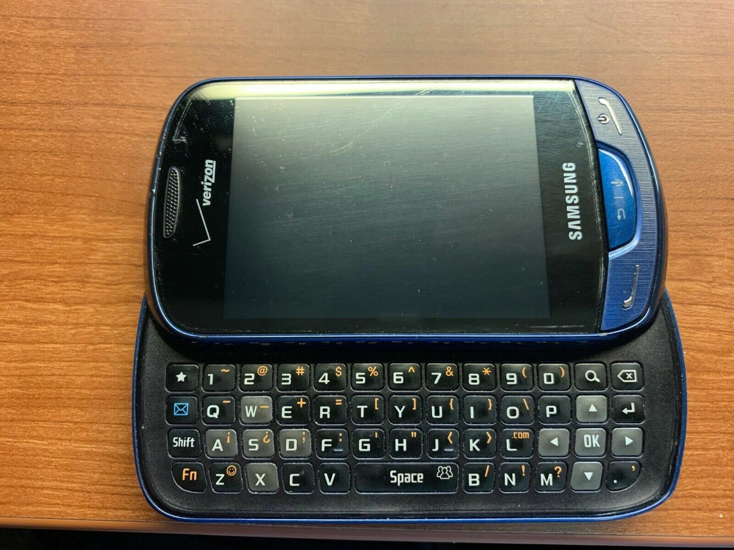 Samsung Choose Flip Slide Bar Smart Tablet CDMA or GSM Phone. ! For Parts Only !