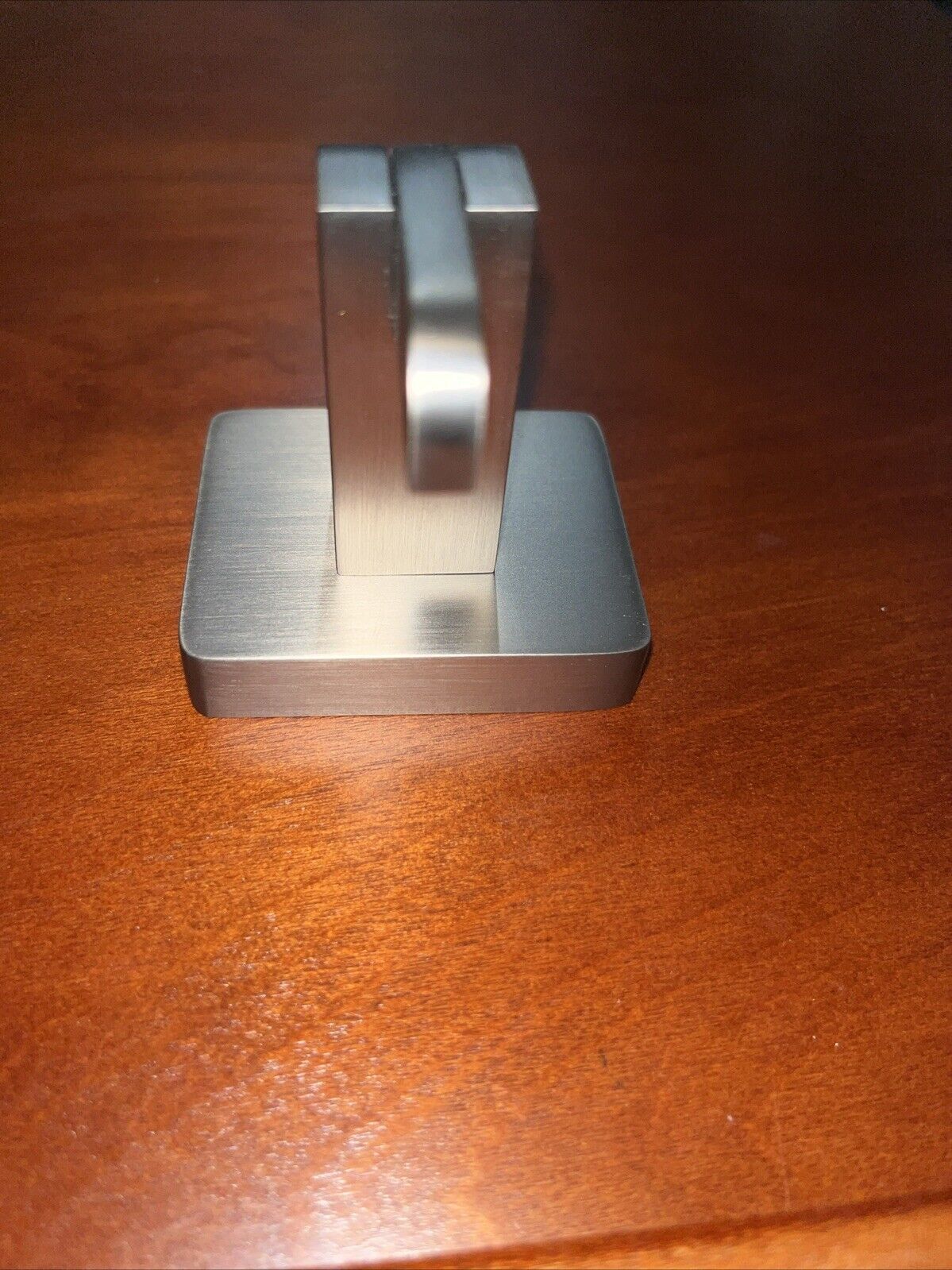 Bern Solid Brass Robe Hook Satin Nickel BN-RH1  US15