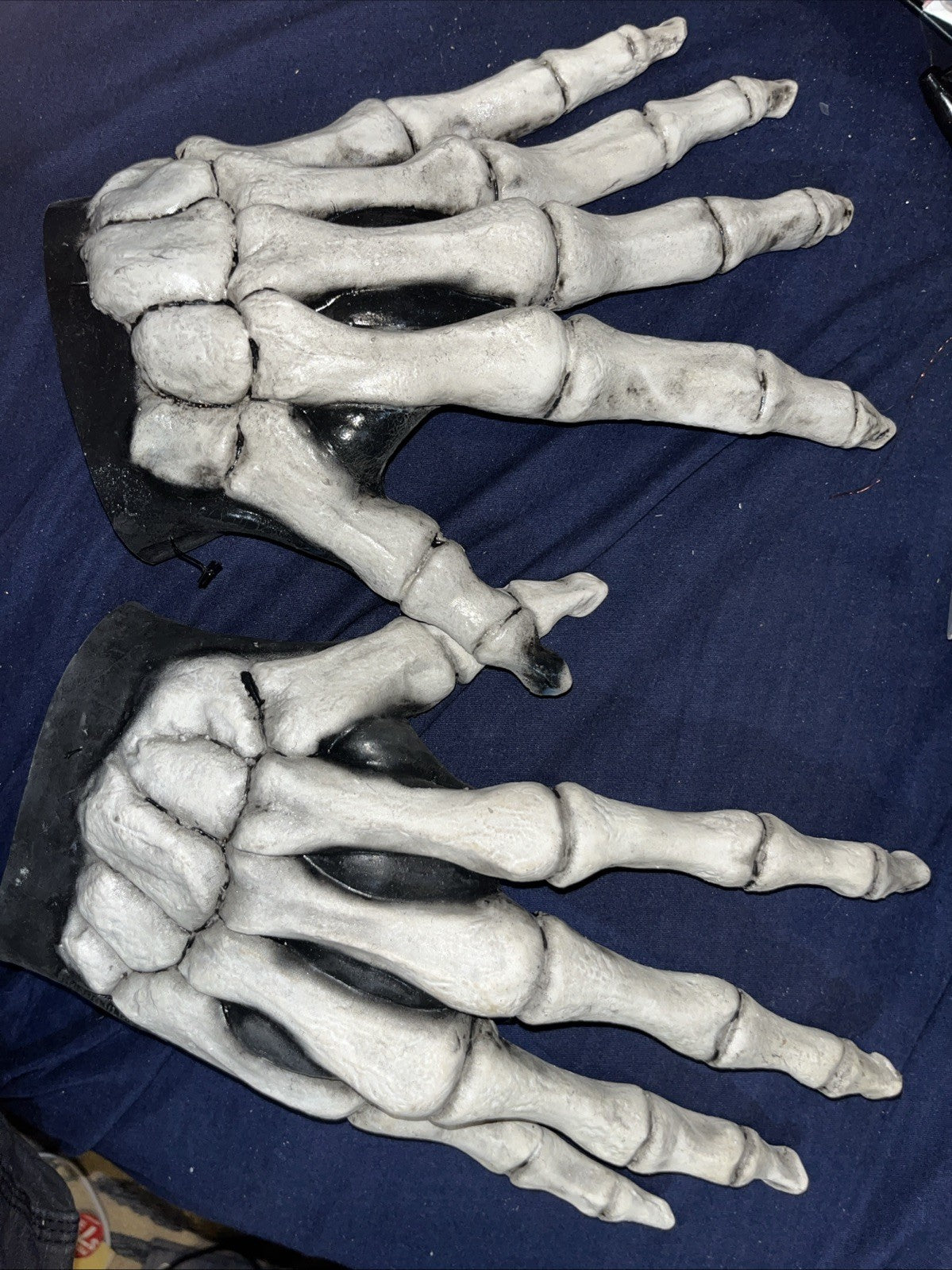 Kid’s Skeleton Bones Gloves Latex
