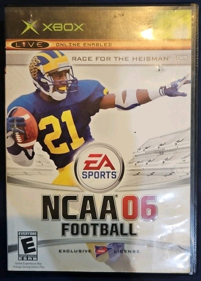 NCAA Football 06 ( XBOX ) Tested. No Scratches. New Case