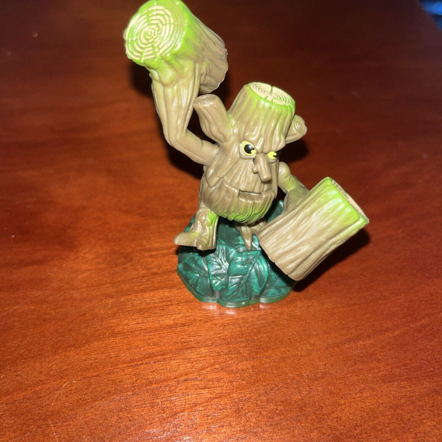 Skylanders Stump Smash w/ Stickers And Cards