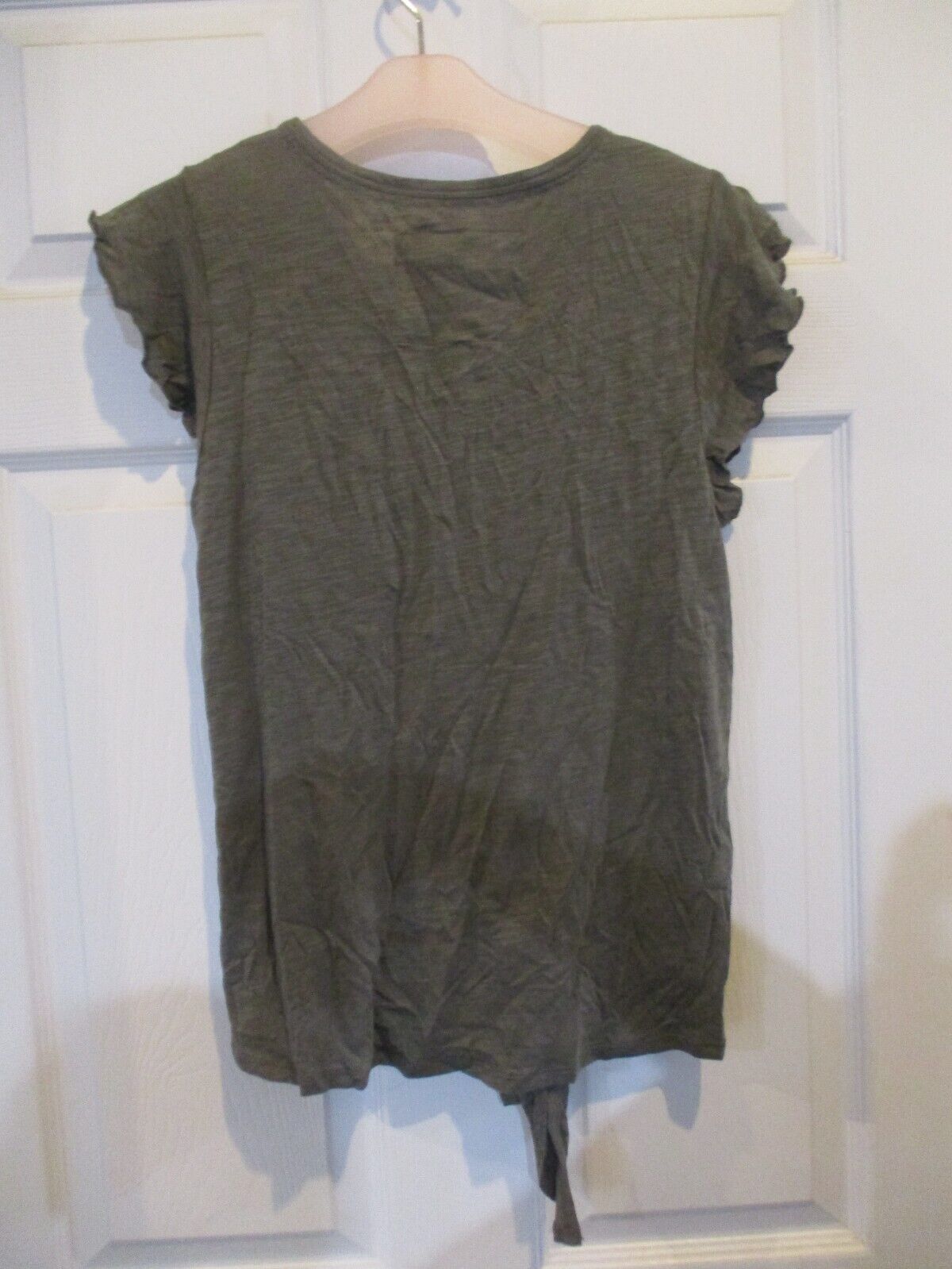 NWT Cupio Blush Olive Green Flutter Sleeve Top Small