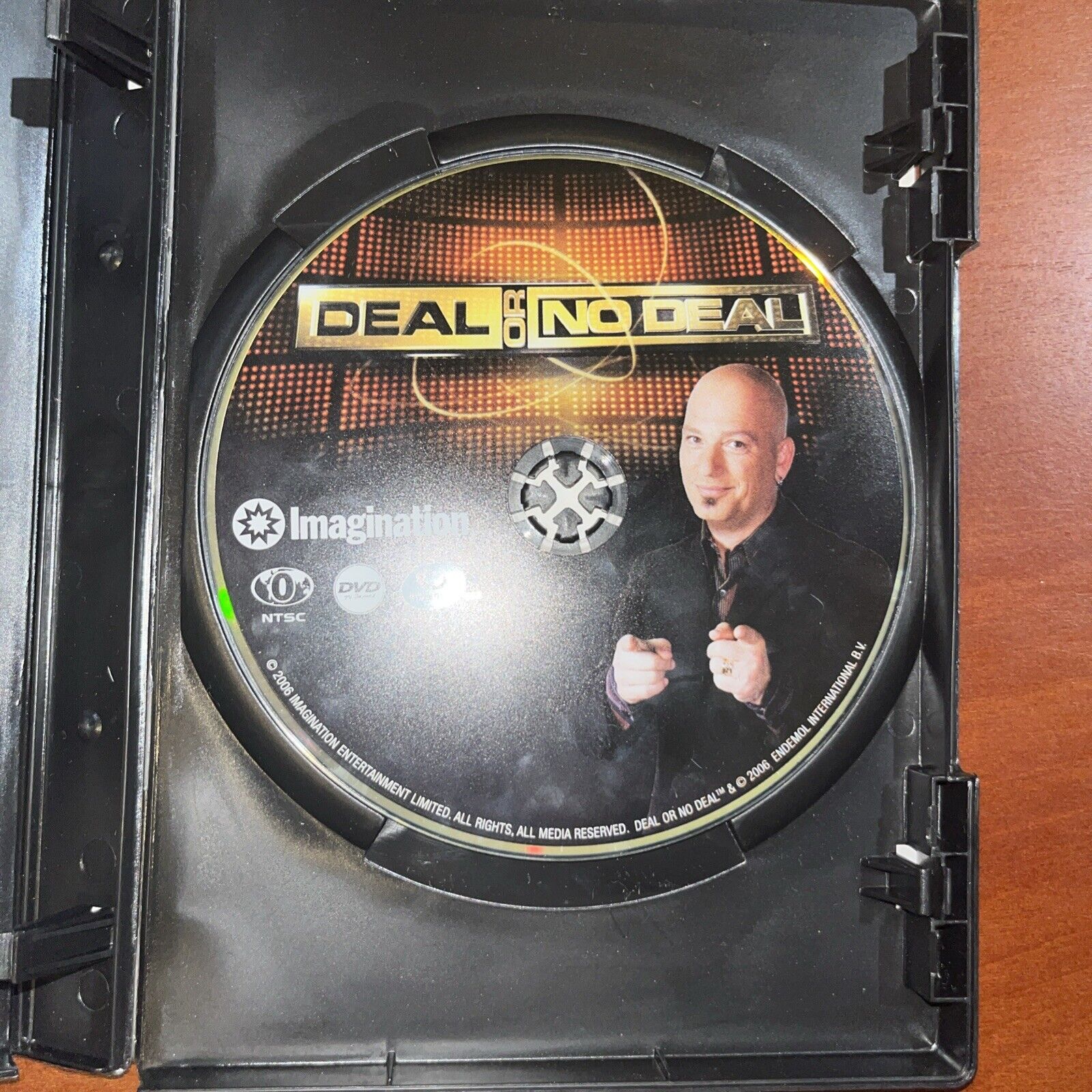 Deal or No Deal: The Interactive DVD Game Show (DVD / HD Video Game, 2006)