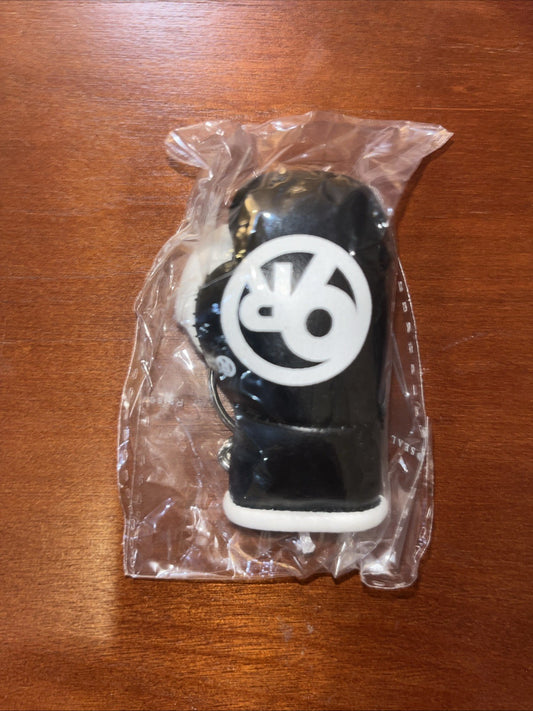 9R Boxing Glove Keying