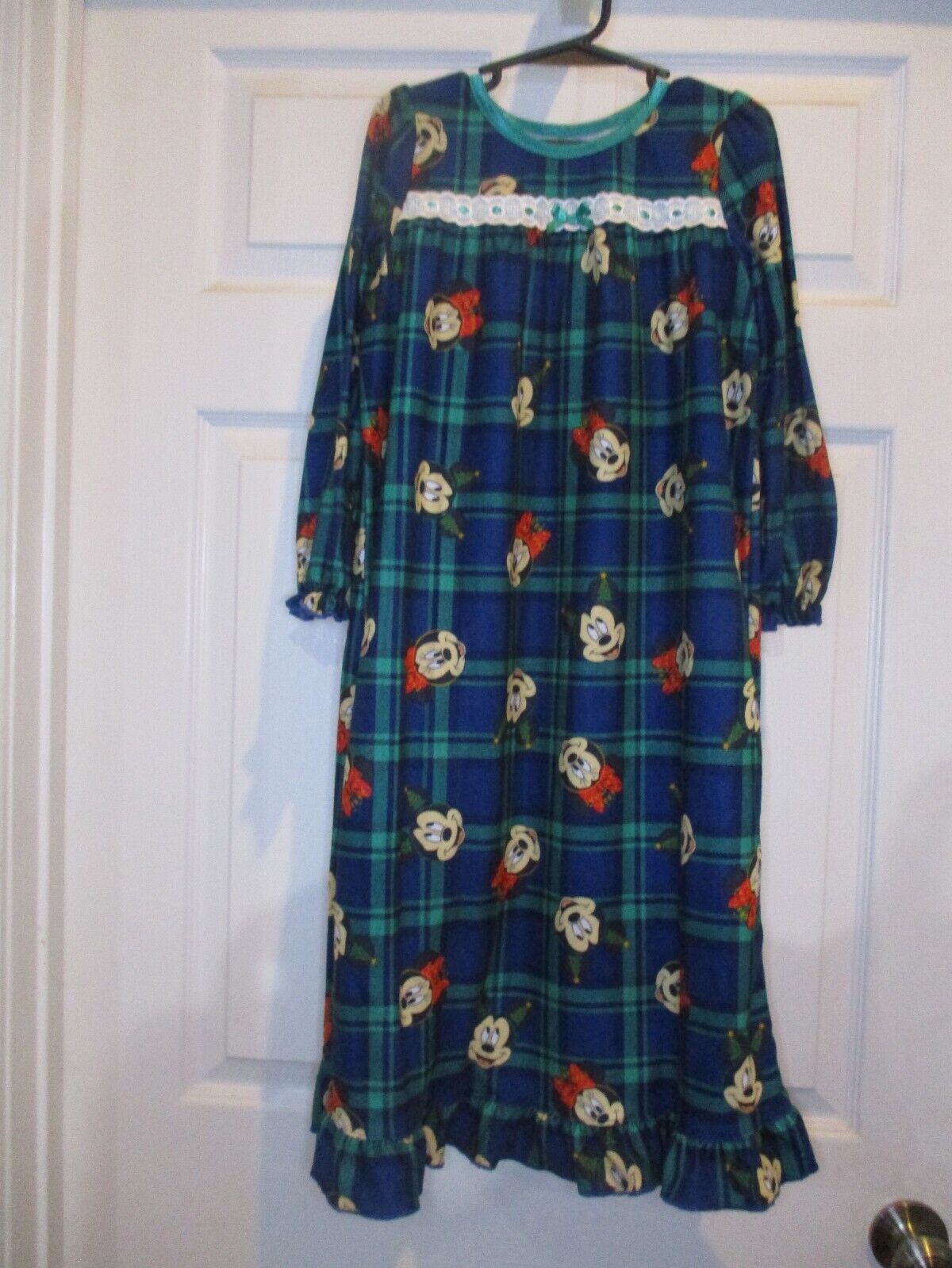 Disney Christmas Night Gown Flannel Child Mickey Minnie Size 6
