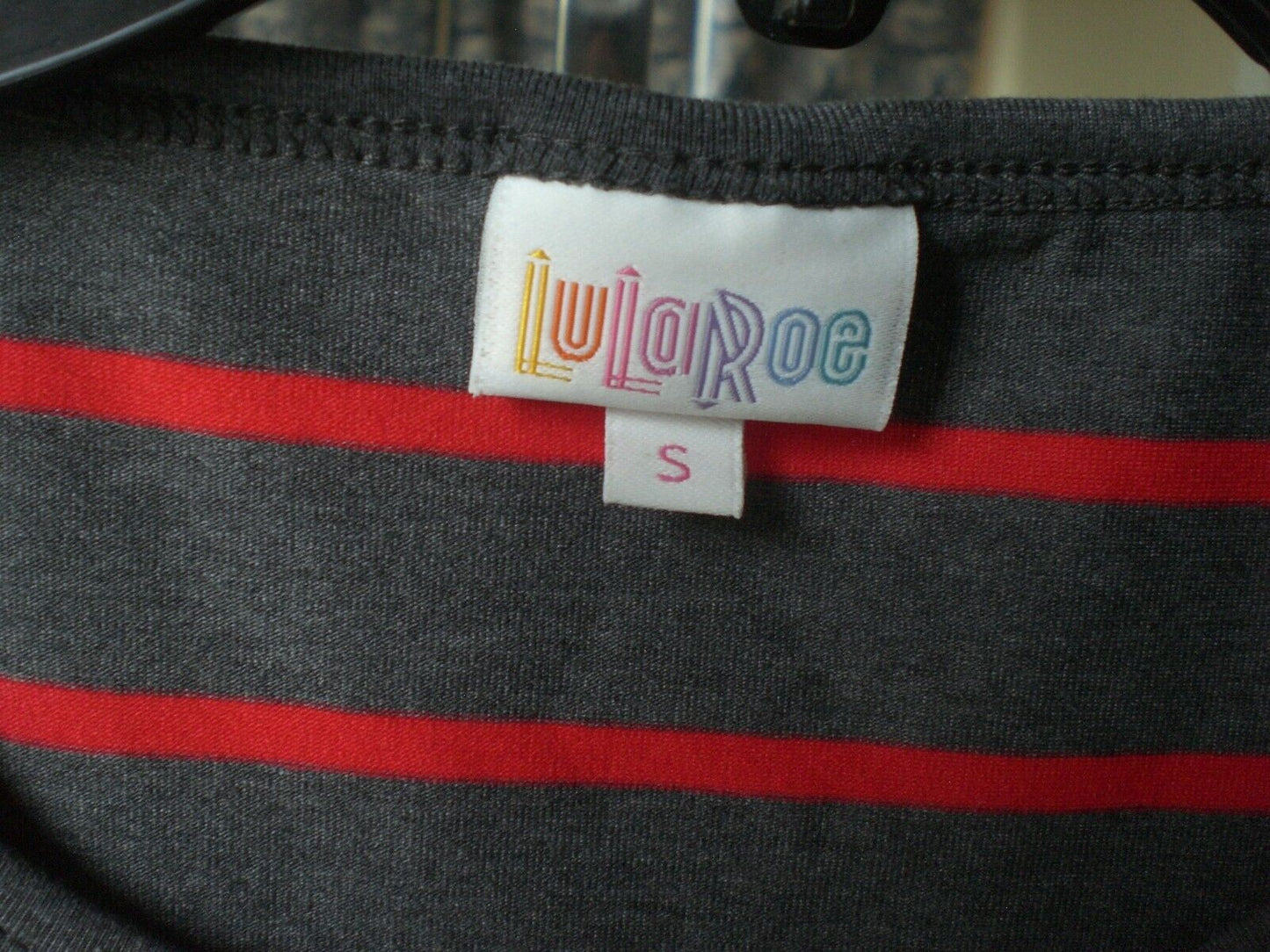 NWT LuLaRoe Gray Red Stripes GiGi Shirt Top Blouse SMALL