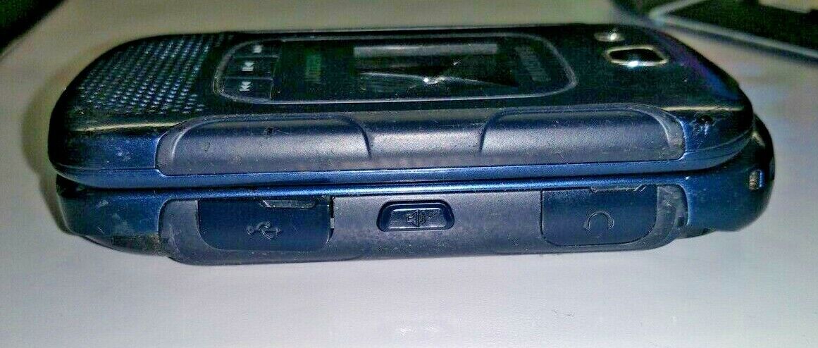  Samsung Convoy 4 B690 - Black (Verizon) Flip Cell Phone !!FOR PARTS ONLY!!